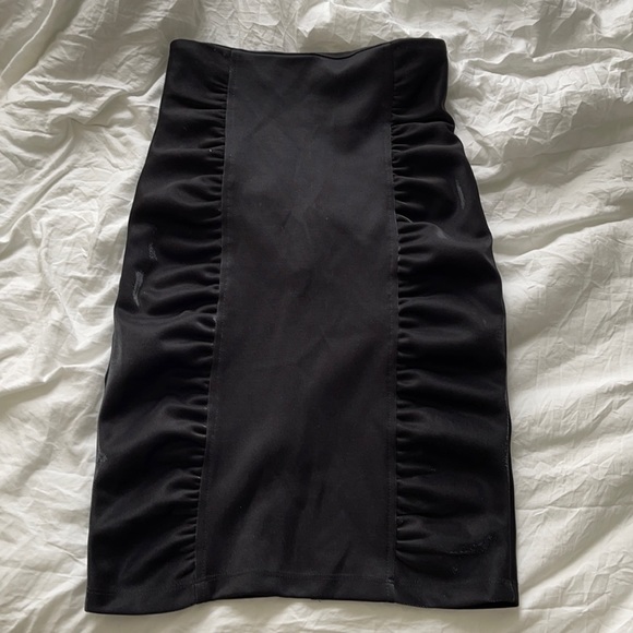 Long black pencil skirt - Picture 1 of 4